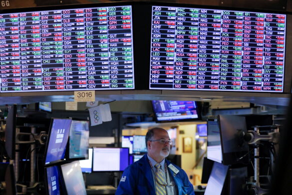 A trader works on the floor at the New York Stock Exchange (NYSE) in Manhattan, New York City, U.S., September 24, 2021. REUTERS/Andrew Kelly